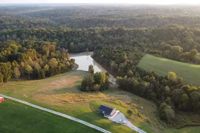 Image de Bourbon Country Cottage <br>Newly renovated in the country with amazing views