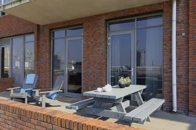Image de Appartement א La Haye avec Terrasse
