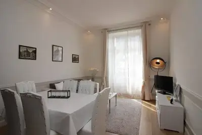Image de Magnifique T2 avec Wifi en centre, 1 chambre, 3 étoiles