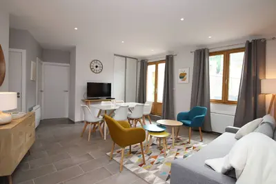 Image de Beau T3 avec terrasse, parking et wifi Ă 300m des Thermes du Mont-Dore