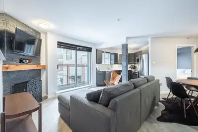 Image de Ac in bedrooms | Village Centre | Pets | Hot tub