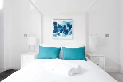 Image de The Comet - 5 separate beds & 3 bathrooms