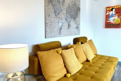 Image de Penthouse 9 · Kennedy House 1Bed Sea View with Balcony