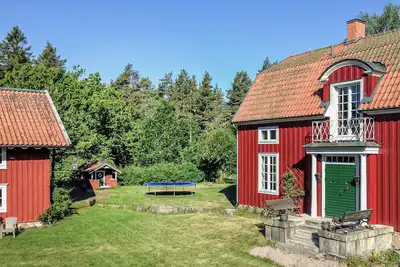Image de Belle maison à Gusum avec vue sur le.