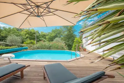 Image de Basque family house in Bidart with private garden, pool & parking