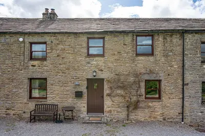 Image de Dog friendly holiday home for 4 people, breath taking scenery, WiFi & only a short walk to the pub.