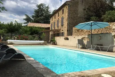 Image de Demeure de caractère en pierres, parc arboré, piscine, Ardèche