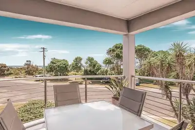 Image de 1-13 Terrace Street - Beach Side Apartment