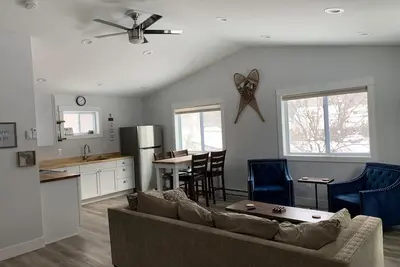 Image de Red Pine Rental, your up north getaway.