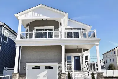 Image de Brigantine Beach House with Deck and Ocean View