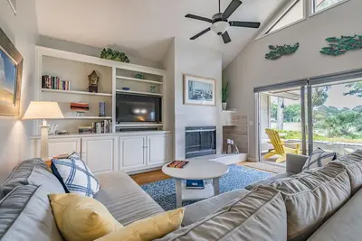Image de Once Upon A Tide: Cozy 3b\/2b Villa on Dataw with Water Views, Golf and Wifi