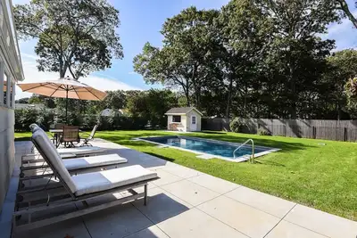Image de Charming House with Pool