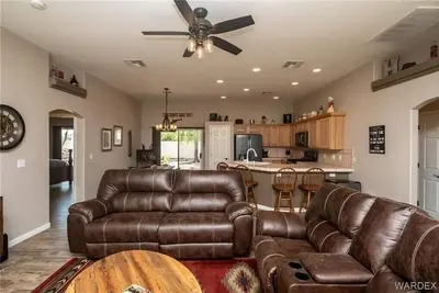 Image de Relaxing Palo Verde Shores Home - Close-by Rotary Park Walking Distance to River