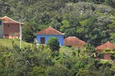 Image de Duplex in pousada in Serra da BocaĂna with lake view.