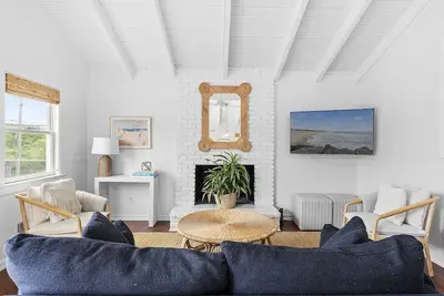 Image de Ditch Plains Family Retreat! !