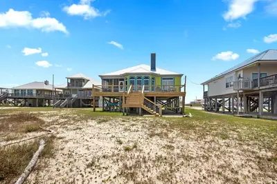 Beachfront Beauty! Southern Living at its best!