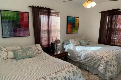 Image de Renovated Ocean View Apartment