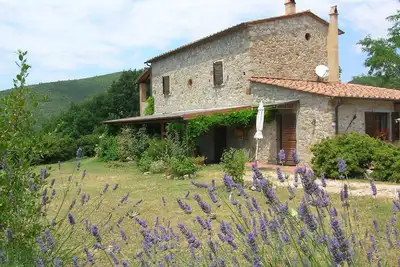 Image de Appartement de vacances Castellina Marittima pour 1 - 4 personnes avec 2 chambres à coucher - Ferme