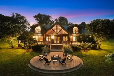 Image de North Nashville Getaway