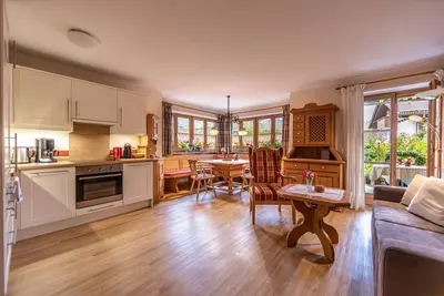 Image de Ferienwohnung Watzmann, für 1-4 Personen, 54 qm, Südterrasse, Garage, Separater Eingang