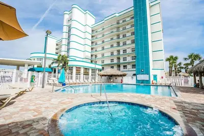 Image de 2 Br Cocoa Beach Direct Oceanfront Condo with Private Balcony