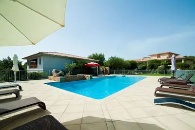 Image de Bel appartement dans Résidence avec piscine, jardin et terrasse