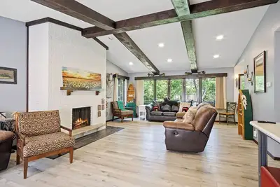 Image de Boat, Fish & Bike at The Lodge+Studio on Lake Wissota
