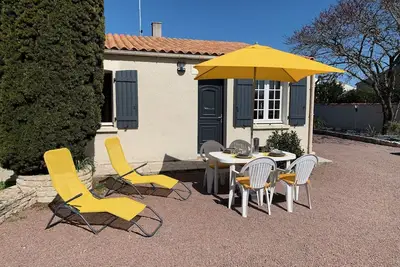 Image de Maisonnette indépendante et espace extérieur, Wifi, accès direct piste cyclable