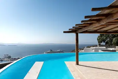 Image de Villa Lia With Majestic Unlimited View to the Infinite Blue Waters of the Aegean