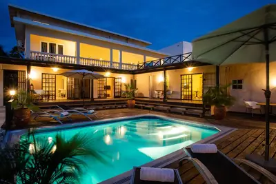 Image de CuraVilla Design Suites & Apartments