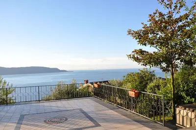 Image de Villa with Mediterranean garden, ideal for dog owners, for guests looking for peace and quiet