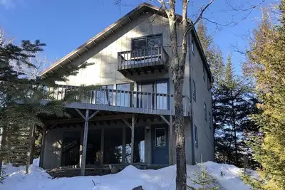 Image de Air conditioned house! Private house and yard close to golf, hiking, and biking