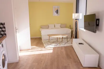 Image de Studio Moderne Climatisé Au Coeur Des Chartrons