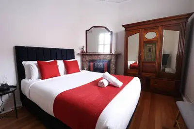 Image de Amazing place to stay in the heart of the rocks