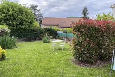 Image de Appartement T4 76m2 avec jardin dans villa entre ville et lac