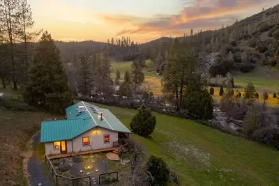 Image de Luxury in the Wilderness, 45mins to Yosemite