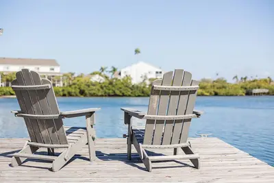 Image de Waterfront Home 3 Blocks to the Beach!