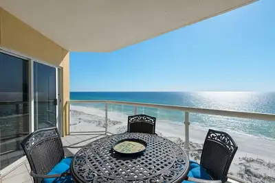 Image de Book 7 nights in June or July and get the 8th night free!