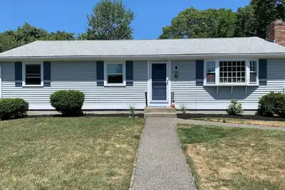 Image de Cape Cod Get Away - Walk to Beach - West Yarmouth