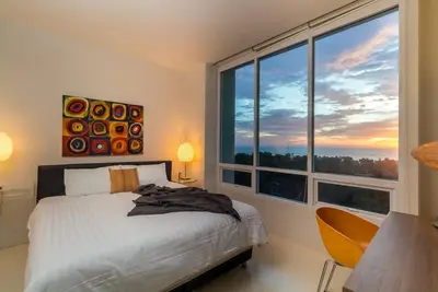 Image de Seaview penthouse in Karon, walk to beach & shops!
