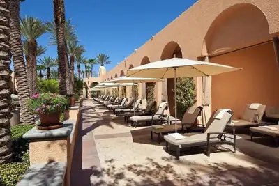 Stagecoach! Beautiful one bedroom villa with pool, golf access