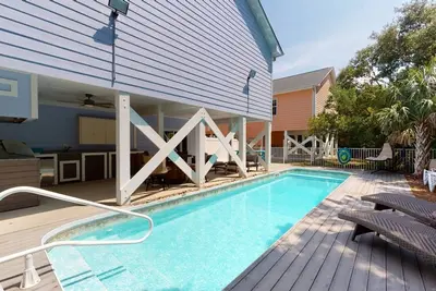 Image de Private Pool, Near Beach, Ocean Views, Outdoor Kitchen, Arcade Games, Dog Friendly w/Fence
