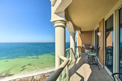 Image de Pensacola Beach Resort Condo with Beach Access!