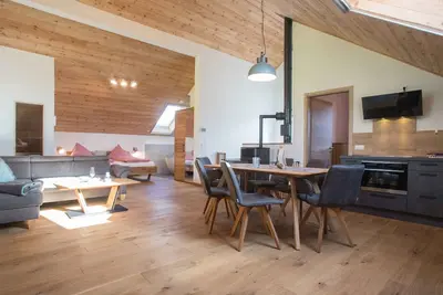 Image de Starry sky, 75sqm, living/bedroom, 1 children's room, sauna, balcony, max. 4 persons