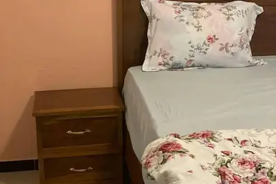 Image de Inviting 1-Bed Room Mam Residence