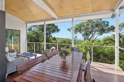 Image de Eagle Vista Beachside Bliss with Bushland Serenity