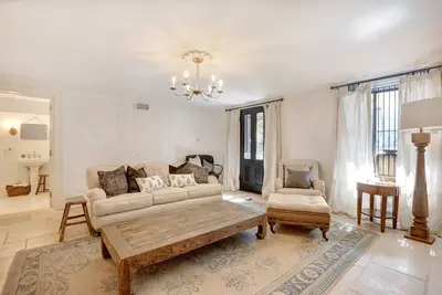 Image de Heated Pool Access | Brand New Home! |