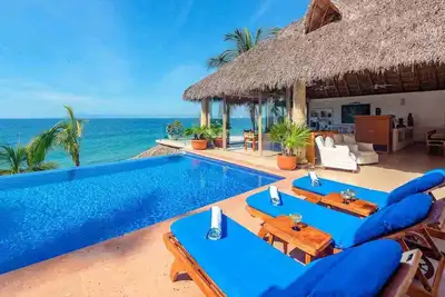 Image de Beautiful BeachFront luxury villa Puerto Vallarta - Mexico
