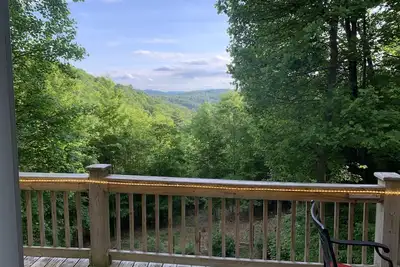 Image de A Chic Mountain Retreat! 30 Minutes from Appalachian State!