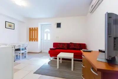 Image de Fully equipped apartment in a top location in Porec, 50 meters from the beach, pets are welcome